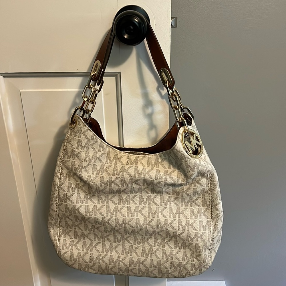 Michael Kors purse
